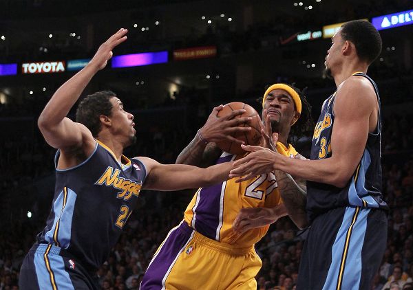 步伐稳健 步伐稳健