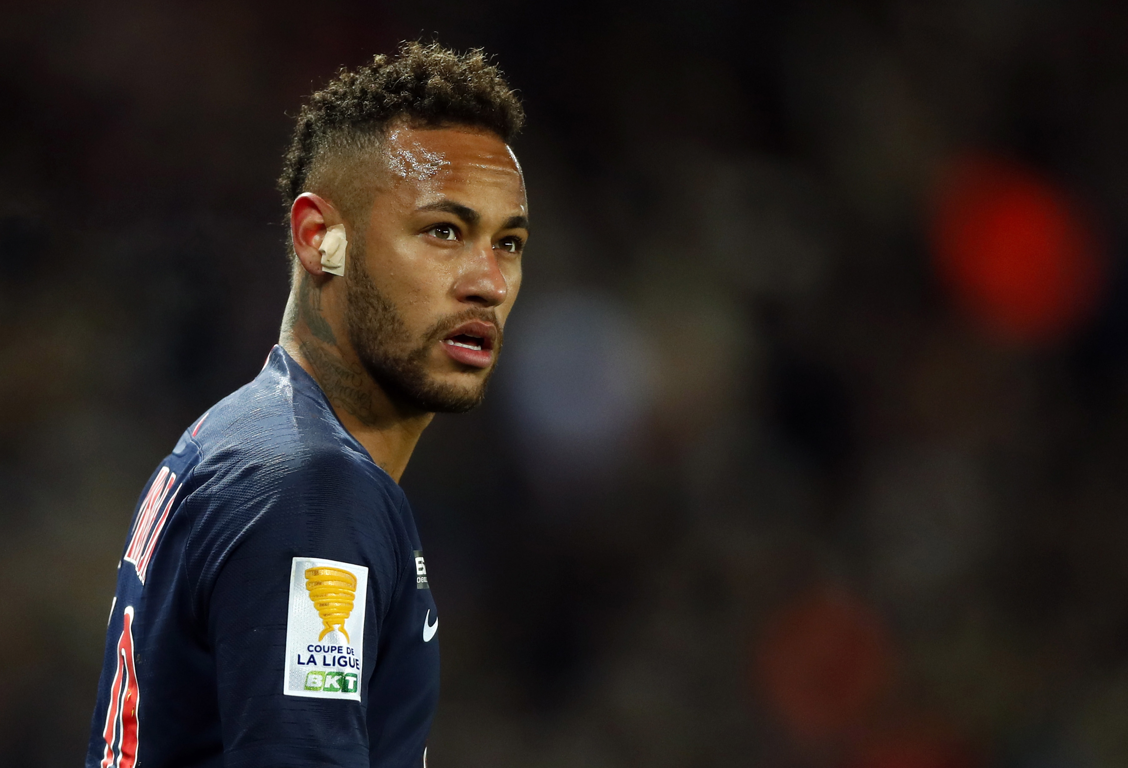 头球作为足 头球作为足