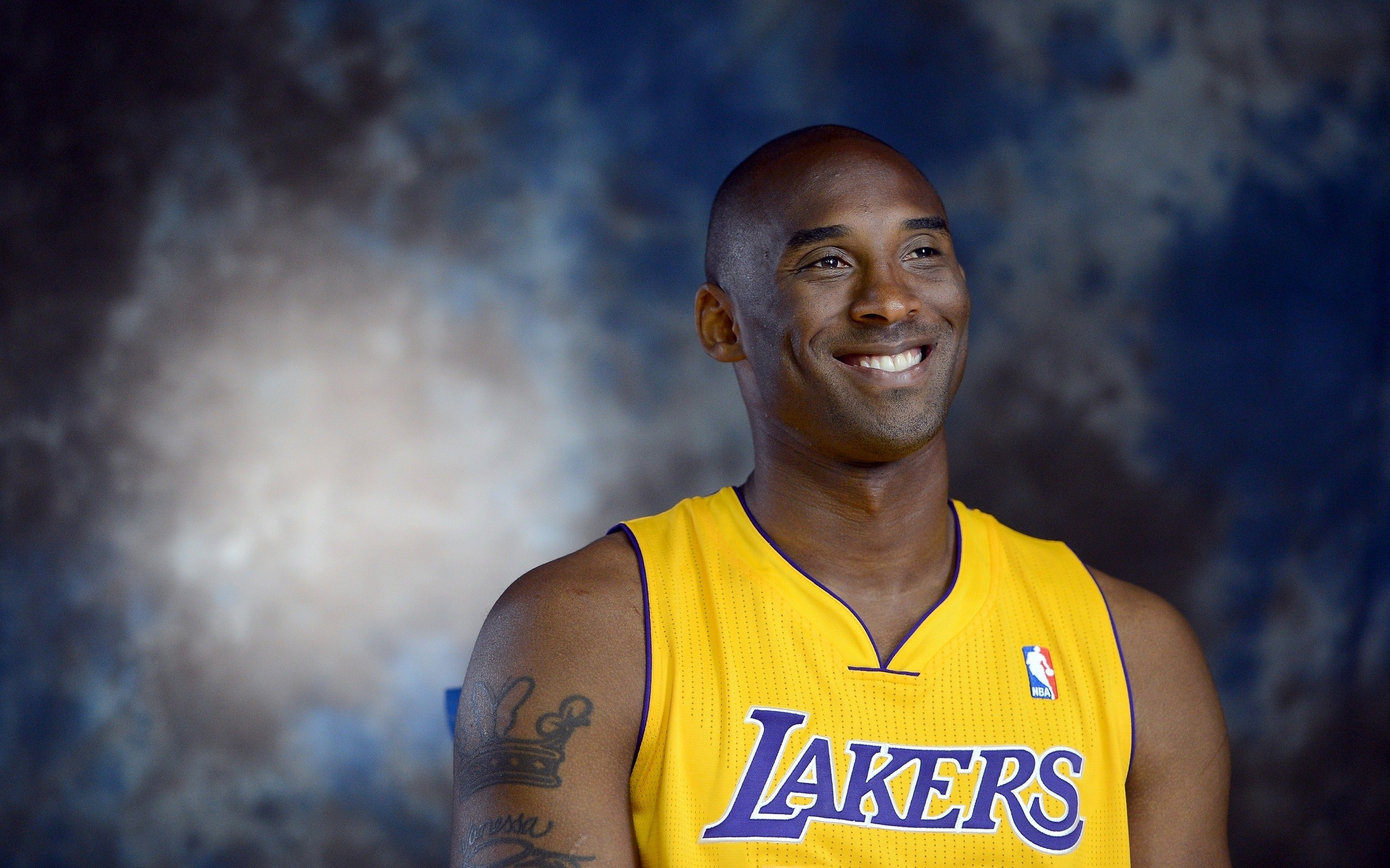 为全场瞩目 为全场瞩目