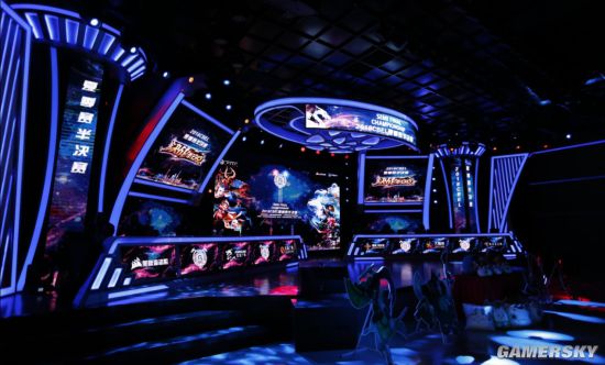 塞维利亚主 塞维利亚主